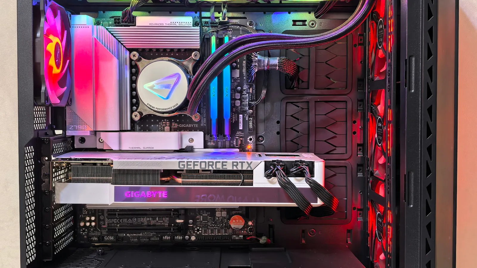 RTX 5070 vs RX 9070: The Real 1440p Difference